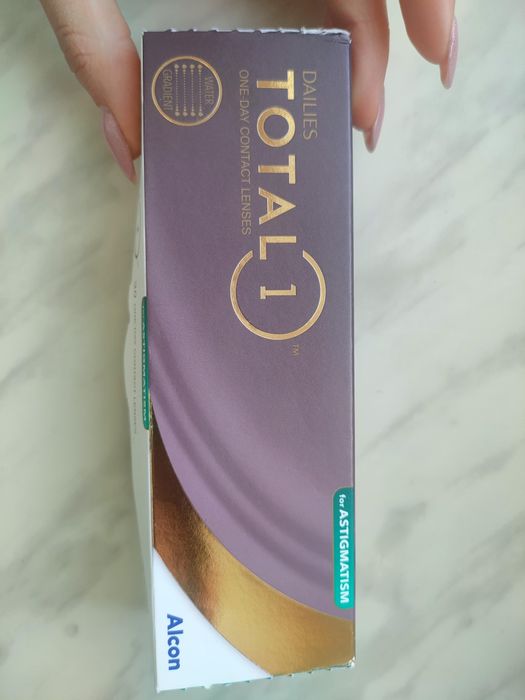 Soczewki jednodniowe Total1 +3.25 Axis 180