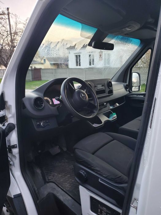 Продам электромобиль Mercedes-Benz eSprinter W910.