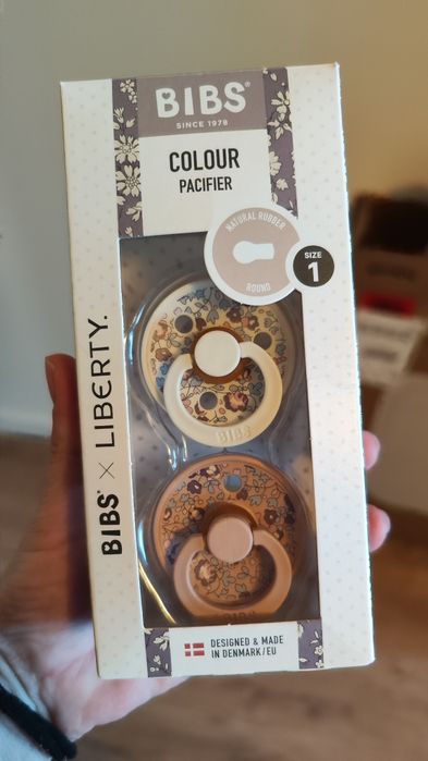 Chucha Bibs Liberty novas