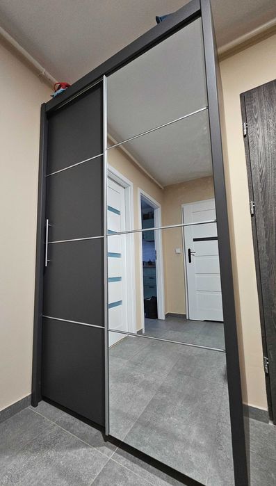 REZERWACJA Szafa przesuwna INOVA z lustrem 120 cm