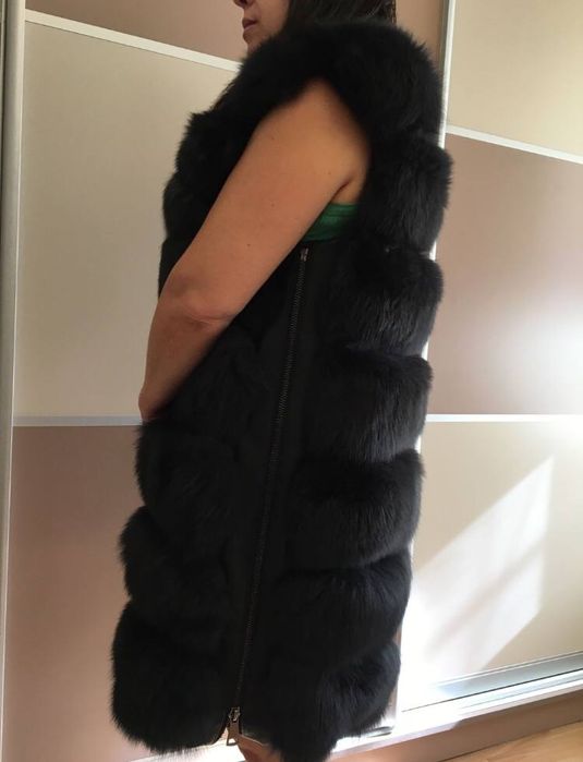 Меховая жилетка песец