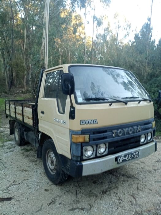 Toyota Dyna 150.