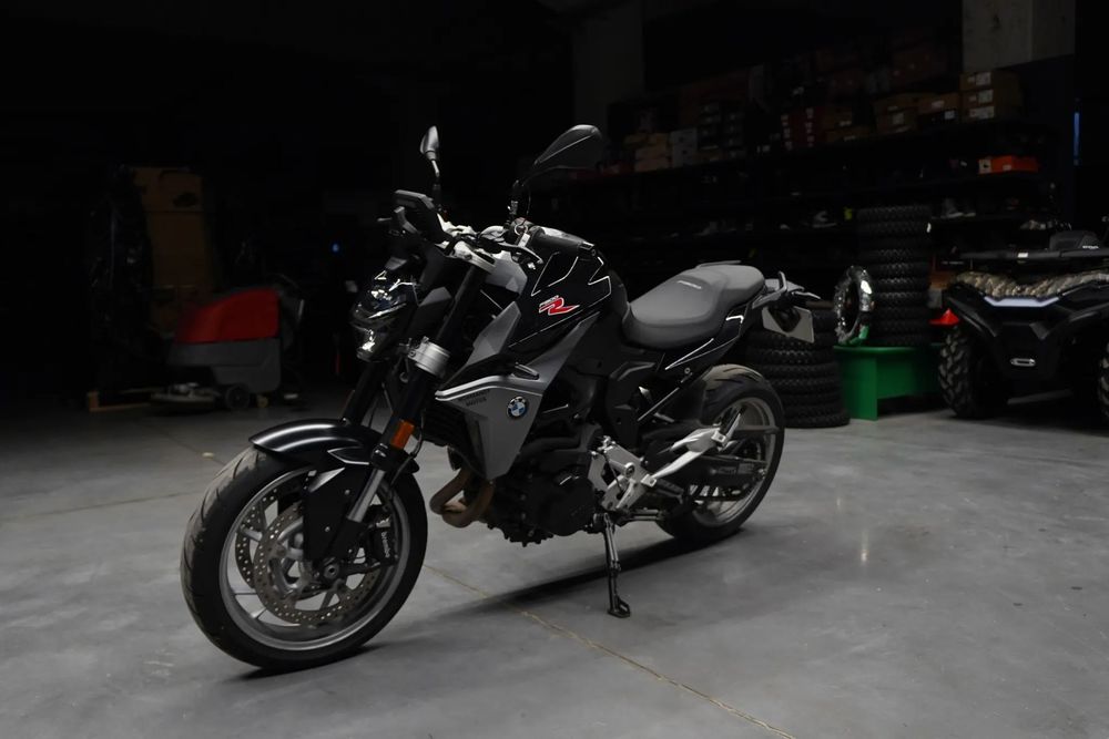 BMW F BMW F900R 2022r  A2 Salon Tarnów