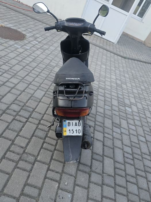 Продам honda dio 18