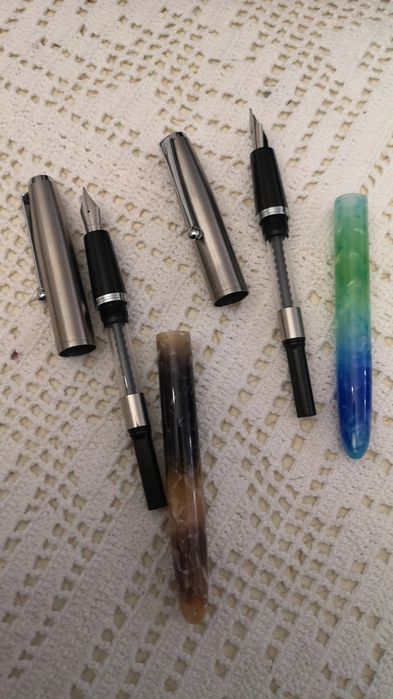 2 canetas tinta permanente da Jinhao