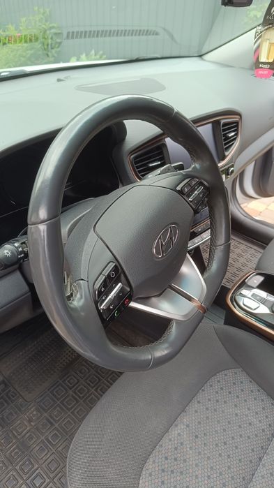 Hyundai Ioniq 2019 VIN KMHC751HFKU047476 фото оголошення 11 з 21