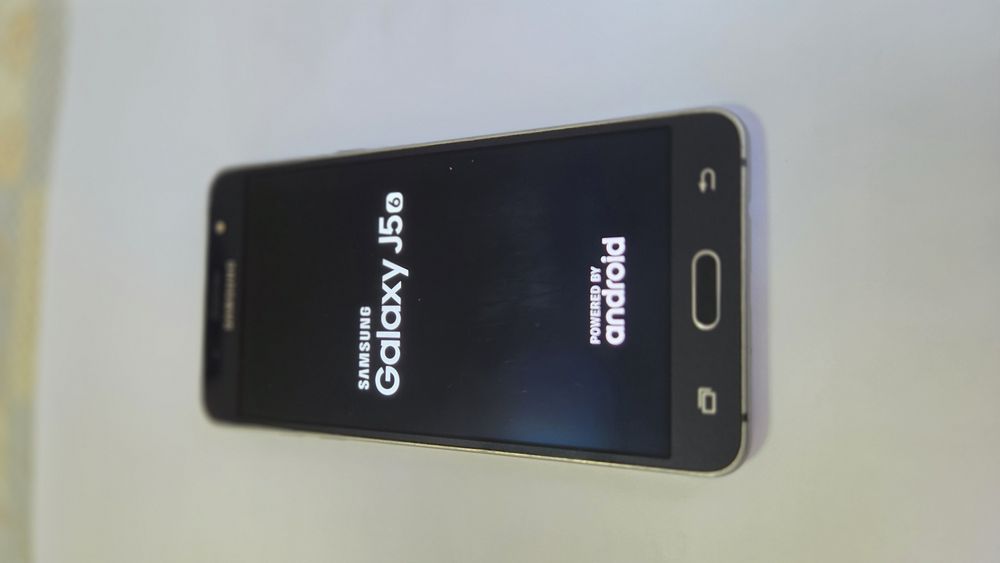 Samsung Galaxy J5