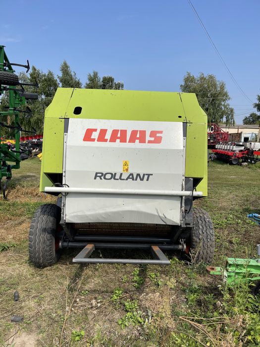 Пресс подборщик рулонный Claas Rollant 350 rc
