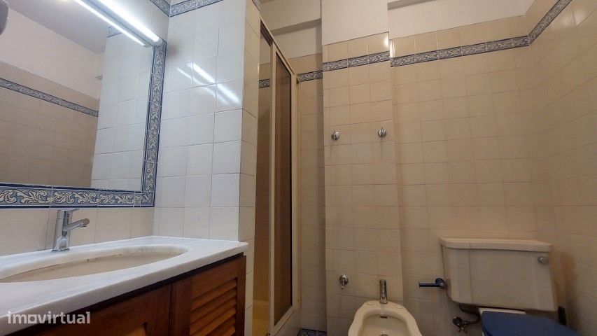 249R | Apartamento T1 Junqueiro em condomínio com piscina