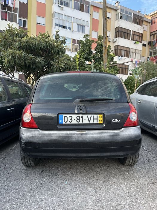 Renault Clio 1.2 55cv 199.000 km | Para Reparação ou Peças — photo 3
