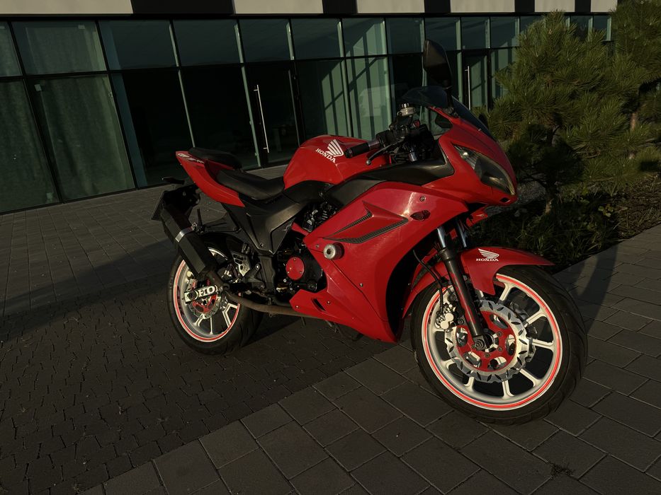 Мотоцикл Musstang mt200-10 2013 рік 200куб