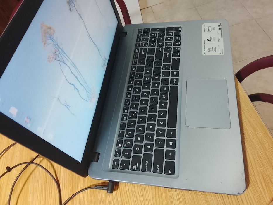 Vende-se computador usado