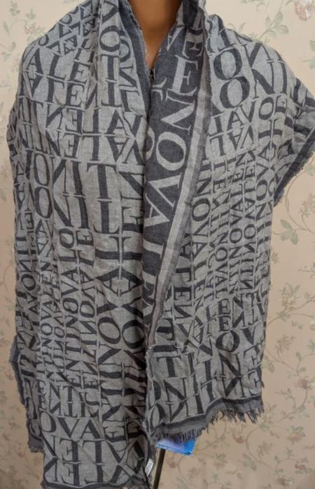 Шарф шерсть Valentino