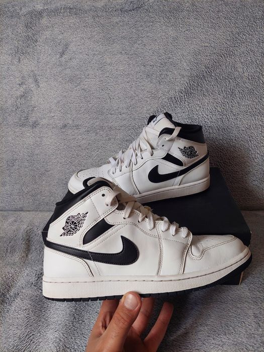 Sneakersy Nike Air Jordan 1 Mid