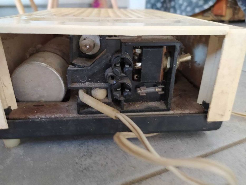 Стабілізатор напруги, в робочому стані