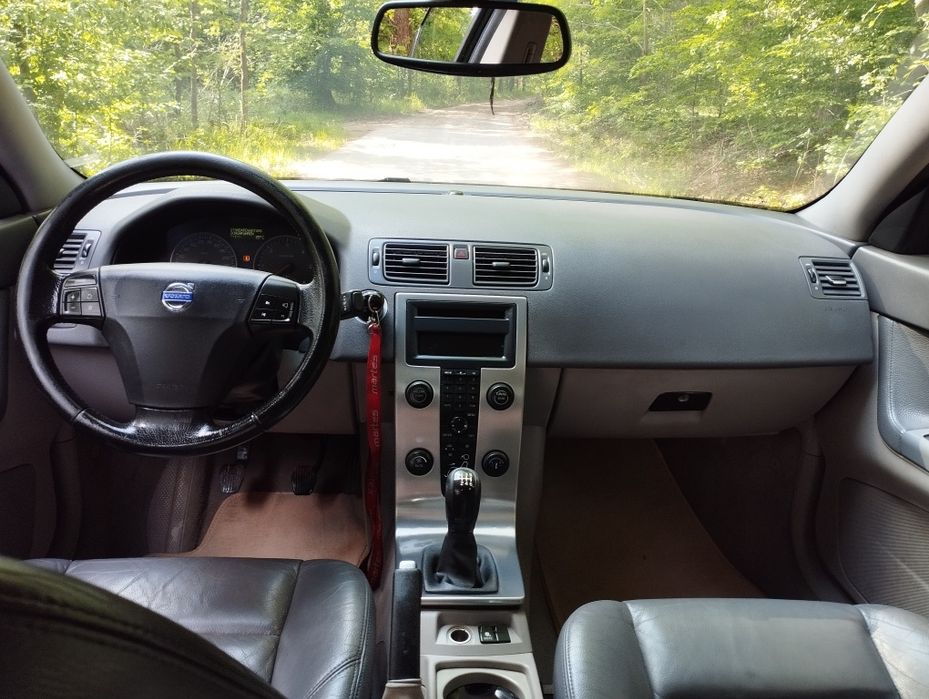 Sprzedam samochód Volvo S40 2.0hdi 2006