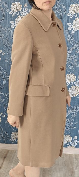 Пальто MaxMara made in Italy