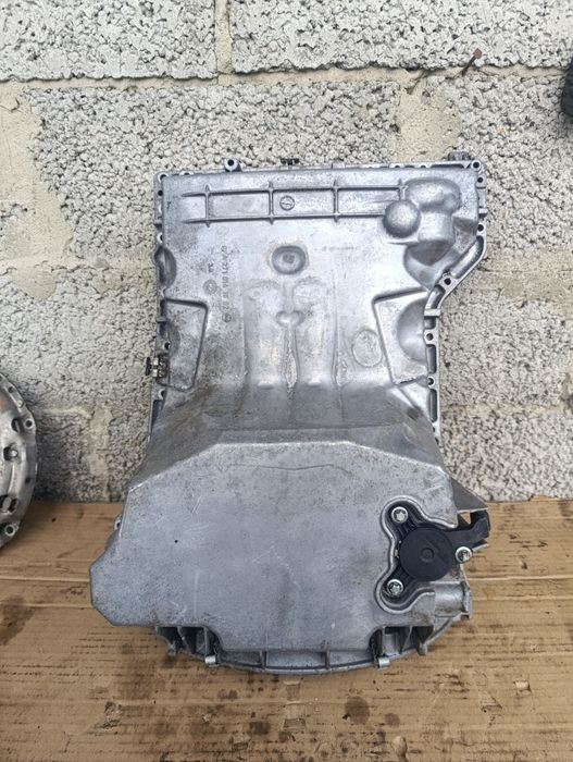 Піддон поддон 1.8 Kompresor w203 c180 w211 w221 A2710141002