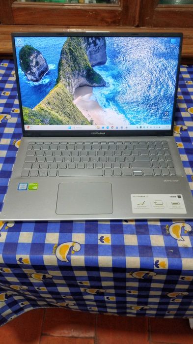 Asus Vivobook X512FB  core I7
