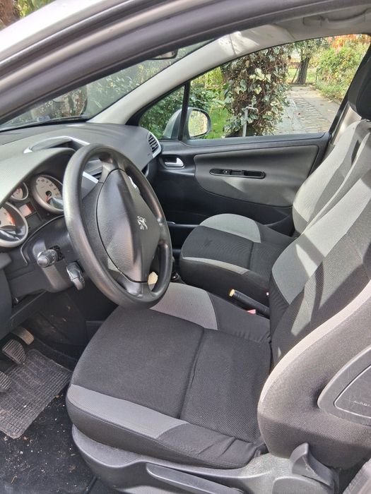 Peugeot 207 1.6 HDI
