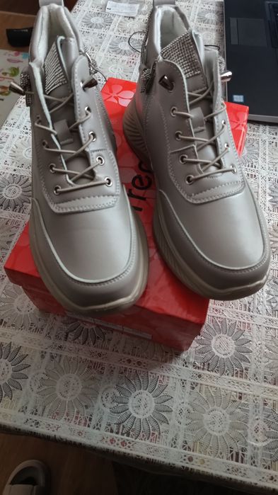 Жіночі черевики, 40 р.  Осінь, весна.