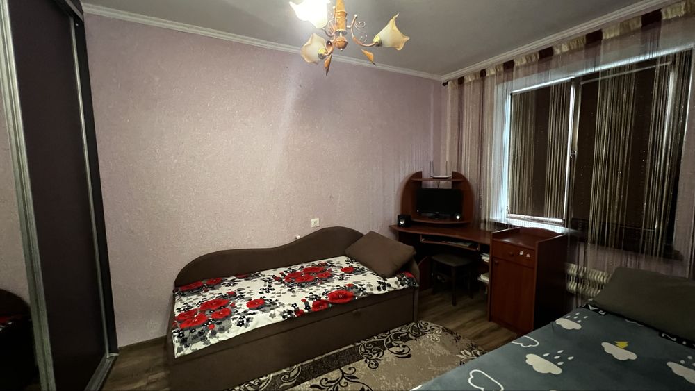 Продається 2 кім.квартира з ремонтом в м.Бурштин