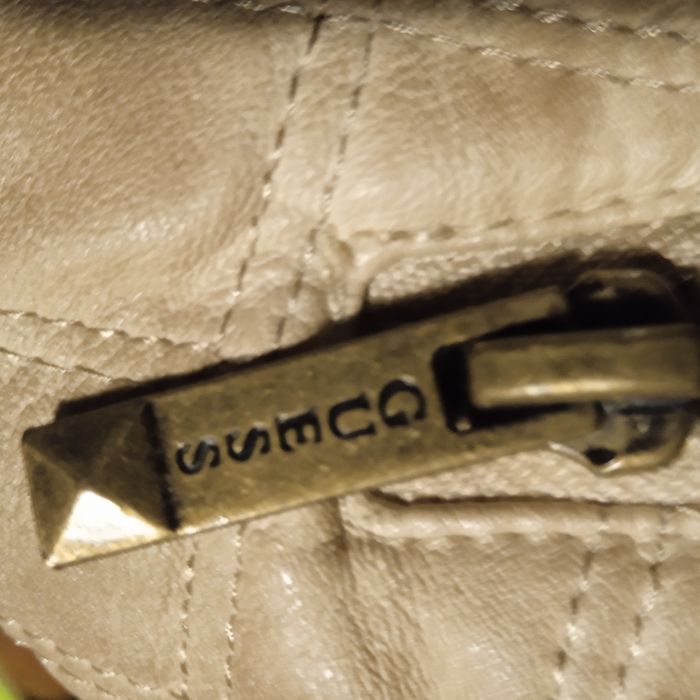 Kurtka GUESS z ekoskory