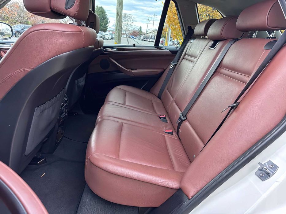 BMW X5 xDrive35i      2013