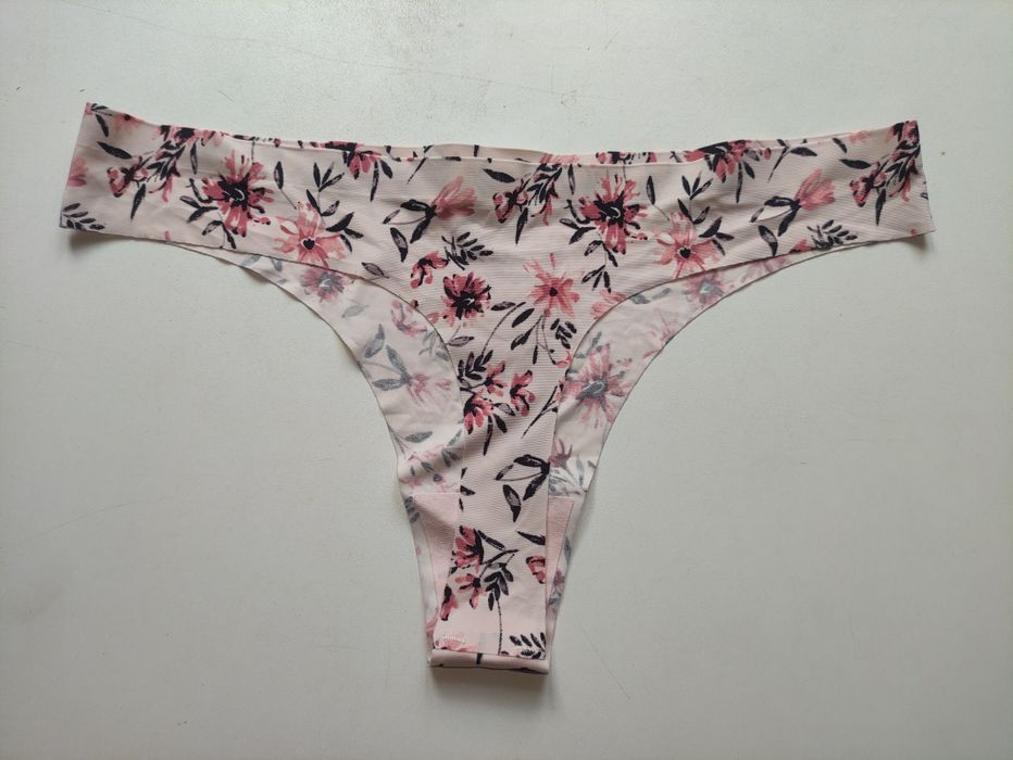 Majtki Stringi W Kwiaty L/XL Pudrowy Róż Bezszwowe