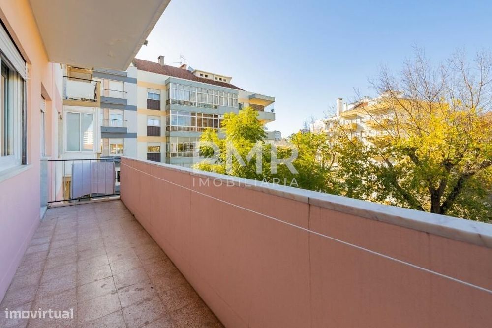 Apartamento T3 junto à Quinta das Conchas