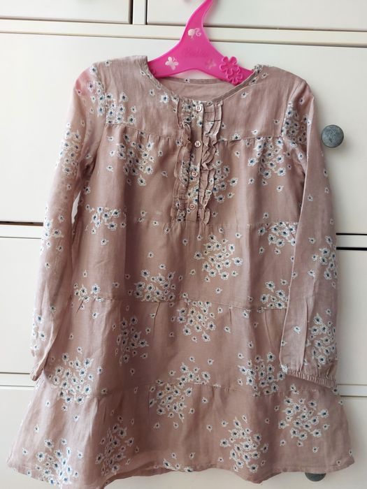 Vestido menina. Marca Massimo Dutti.