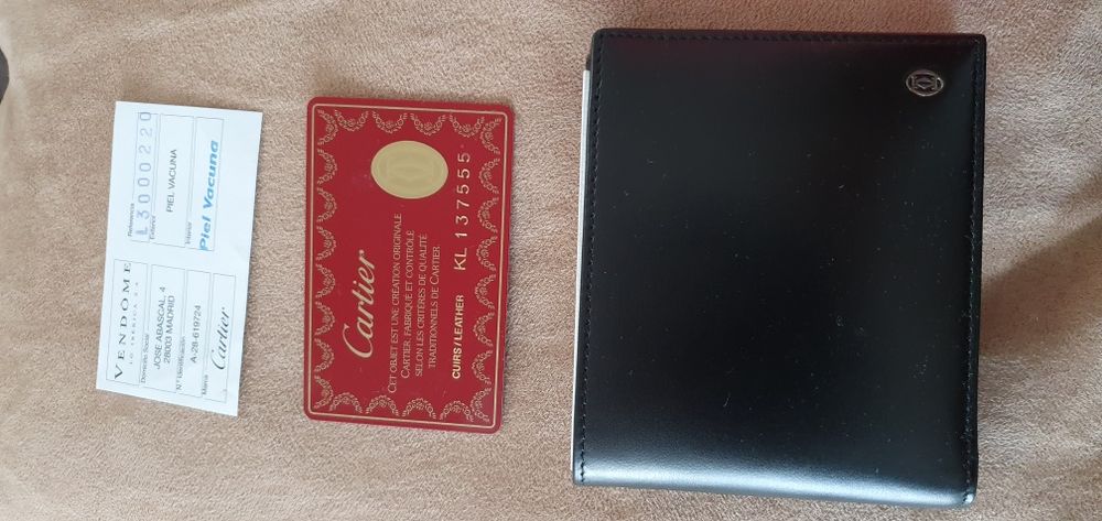Carteira de Homen "Cartier Pasha" Pele Preta. Nunca Foi Usado, Novinho