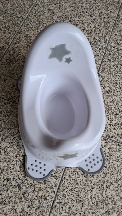 Penicos e adaptadores de sanita para crianças