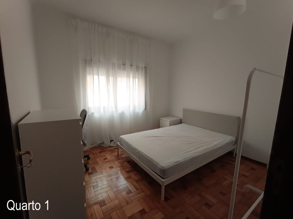 Quarto 100m metro Marquês