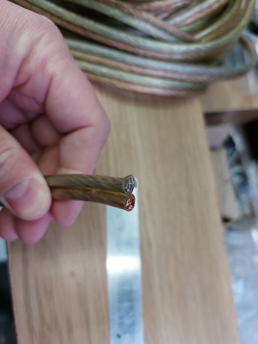 Кабель акустический 5,5 кв.