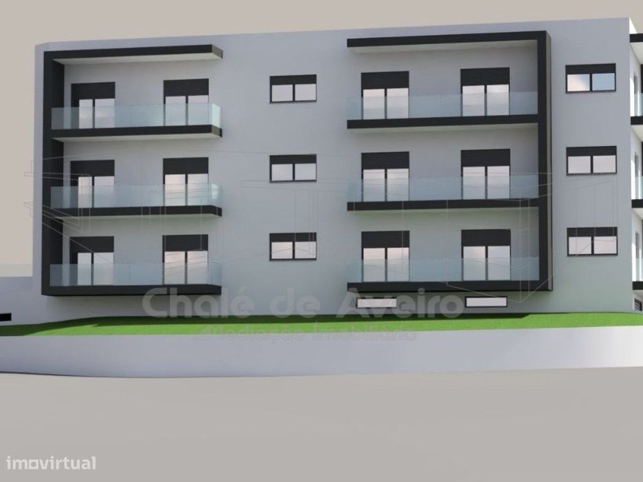 Apartamento T3 com varandas e garagem fechada (Oliveira de Azeméis)