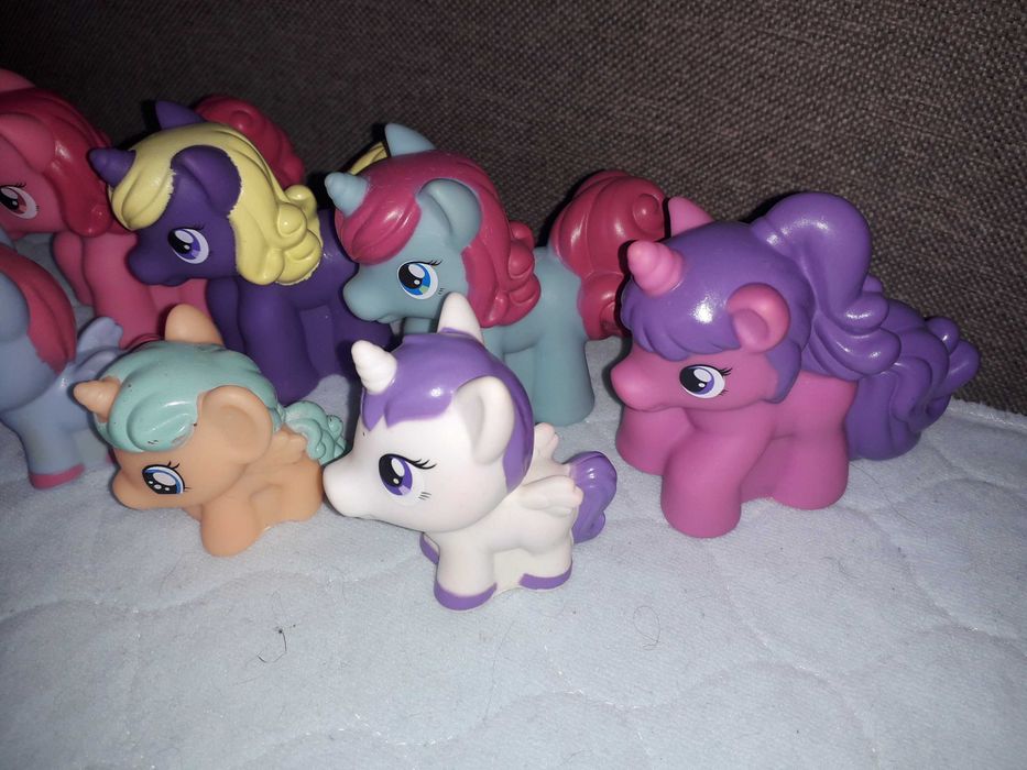 Kucyki Pony 7 sztuk.