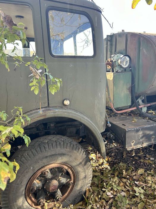 Бензовоз МАЗ 5001