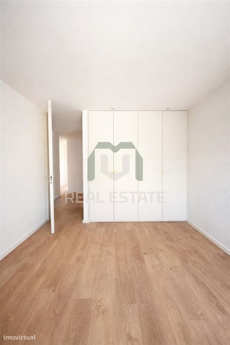 Apartamento T3 NOVO no centro de Amares