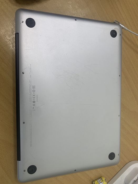 Продам - Мак бук про 5.5
Ідентифікатор моделі - мак бук