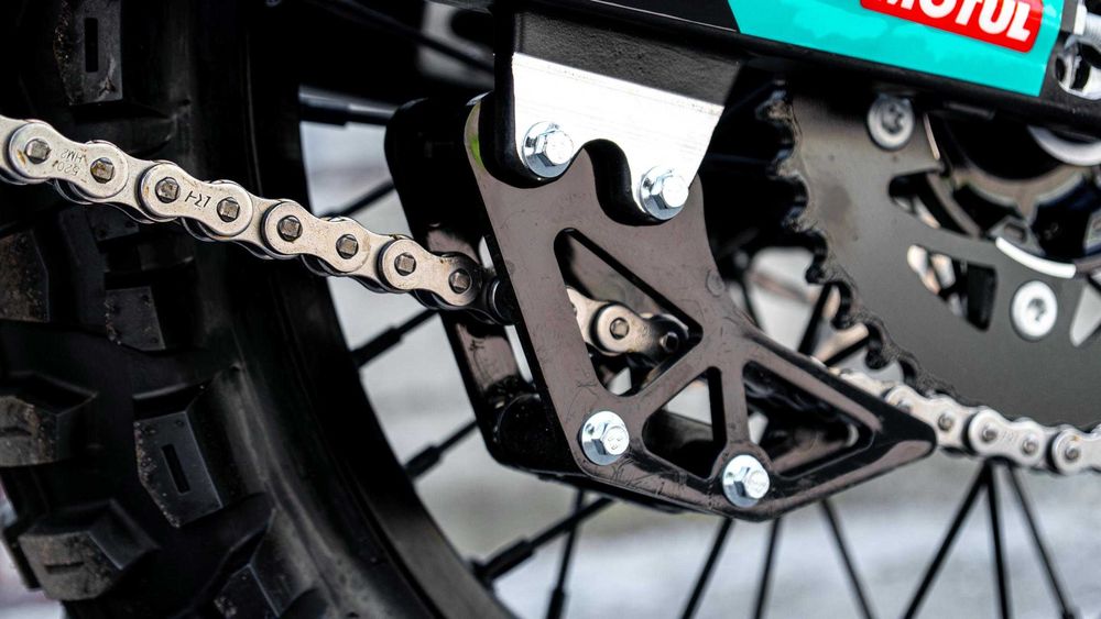 GEON X-Road 300 YGS 21/18 МКПП 6 WL