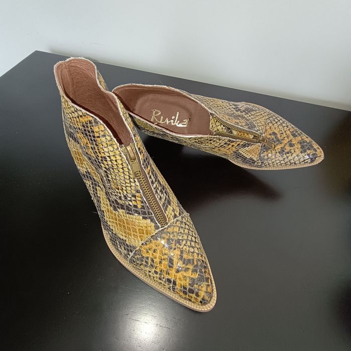 Botas Ruika 38 como novas