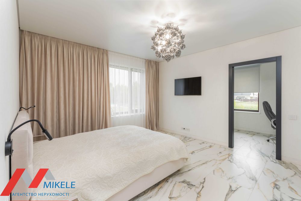 Сучасний новий будинок 2024р 320м2 діл 19сот с. Щасливе