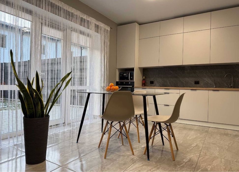 Дом у моря на 10 ст. Фонтана