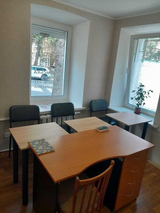 Англійська мова у Полтаві на Подолі