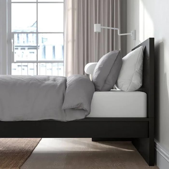 Cama IKEA Malm solteiro