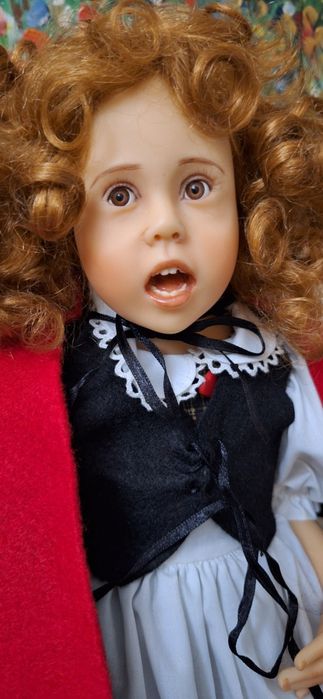 Коллекционная кукла автора Джулия Фишер Красная Шапочка.