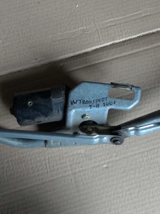 Motor Limpa vidros VW Caravelle, Transporter T-4 Mod: 2001