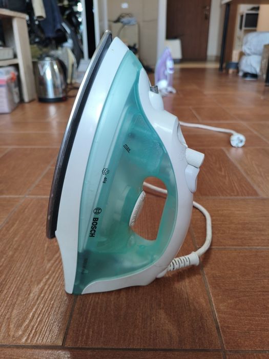 Żelazko parowe Bosch TDA2315 moc 1600W stan bdb