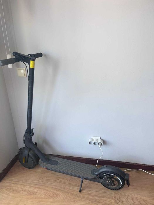 Trotinete Elétrica Xiaomi Mi – 150 €